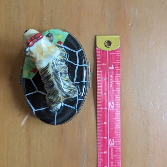 Limoges France box - dog with bow - Picture 4 of 6